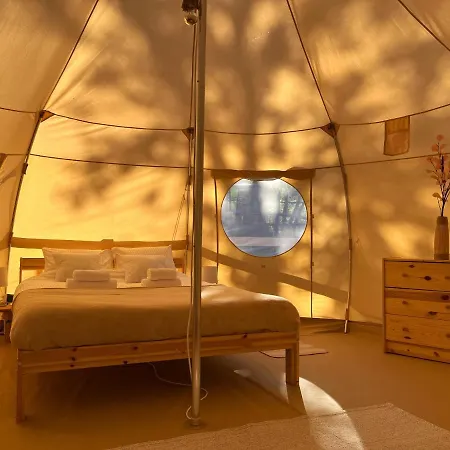 Hotel Flore'S Garden Glamping Bran  Exterior foto