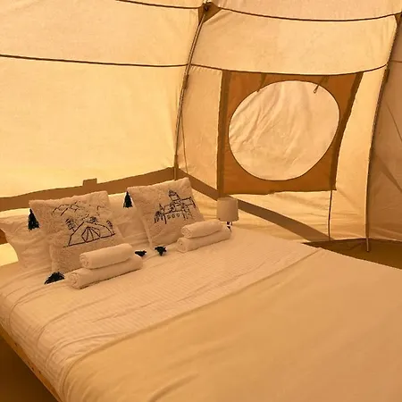 Hotel Flore'S Garden Glamping Bran  Exterior foto