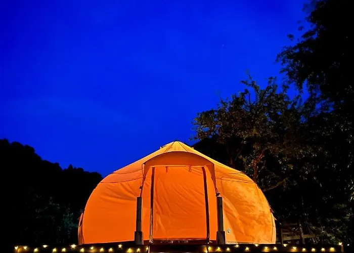 Flore\'S Garden Glamping