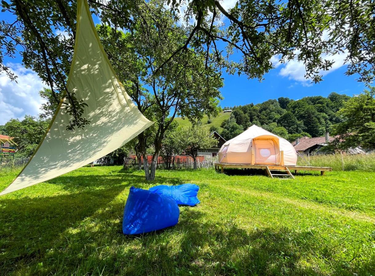 Flore's Garden Glamping Bran (Brasov)