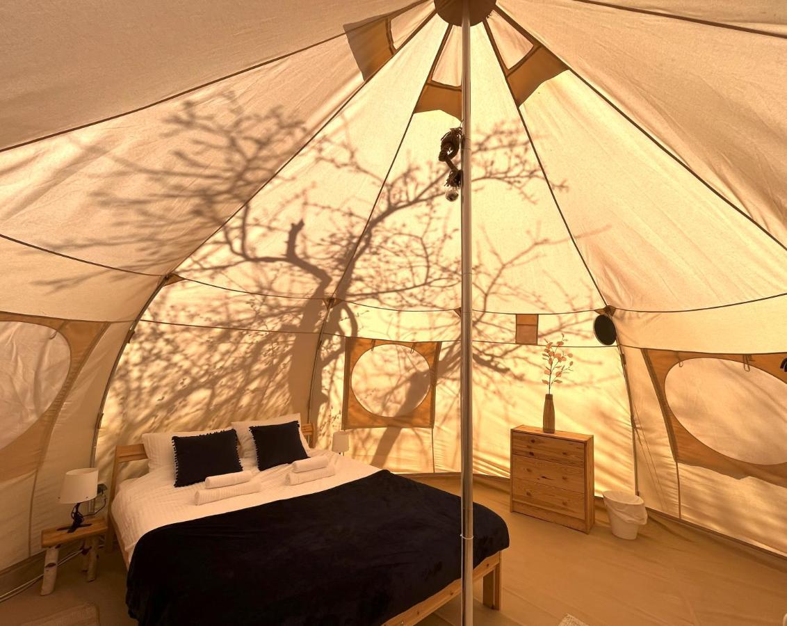 Luxuszelt Flore's Garden Glamping *